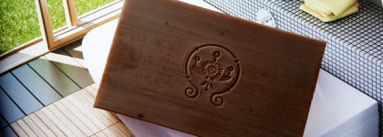 Apivita Natural soap with Propolis - мыло с прополисом