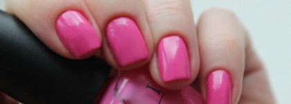 "Правильный" розовый вместе  с OPI Shorts Story