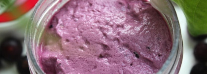 Две маски от "натурального" бренда Meela Meelo: "Страшная сила" и "Мойдодыр"