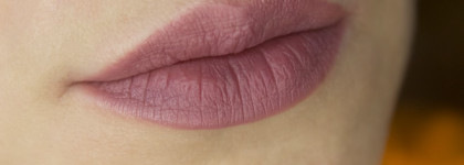 Потрясающе красивый холодный нюдовый карандаш за три копейки - Eveline Max Intense Colour в оттенке 18 Light Plum