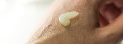 Лёгкий пилинг FarmStay All-in-one Whitening Peeling Gel Kiwi