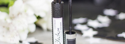 Две бюджетные туши для ресниц: Catrice The Little Black One и Essence Volume Hero