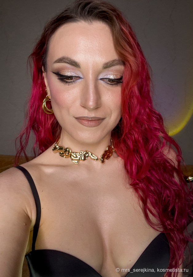 Ежиная прачка, база под тени Nars Smudge proof eyeshadow base