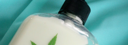 Радость для кожи - увлажняющее молочко для тела Hempz Зелёный чай и Груша (Exotic Green Tea & Asian pear herbal)