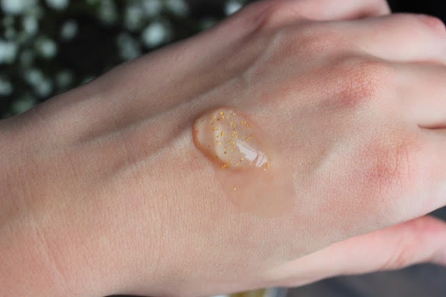 Основа под макияж Guerlain L'or Radiance Concentrate with Pure Gold - все ли золото, что блестит?