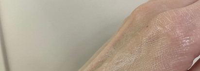 Неоднозначный The Act XX body lotion