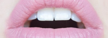 Розовый чай на 5 o'clock  c e.l.f. Studio Matte Lip Color Tea Rose