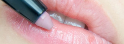 Розовый чай на 5 o'clock  c e.l.f. Studio Matte Lip Color Tea Rose