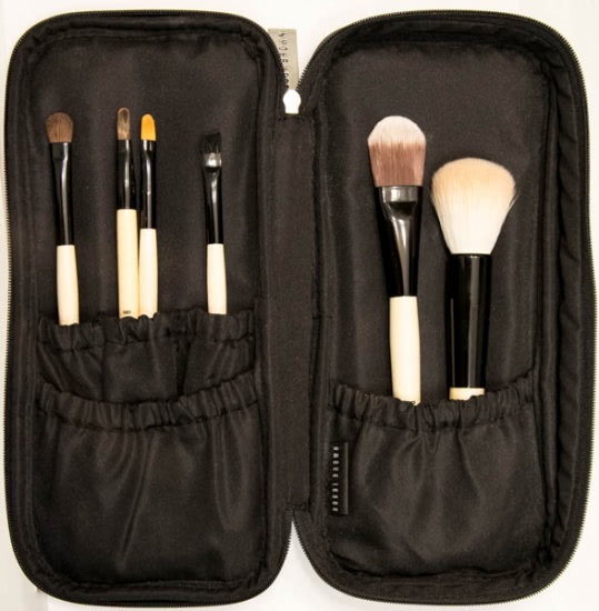 Культовые вещи вокруг нас: набор кистей Basic brush collection от Bobbi Brown