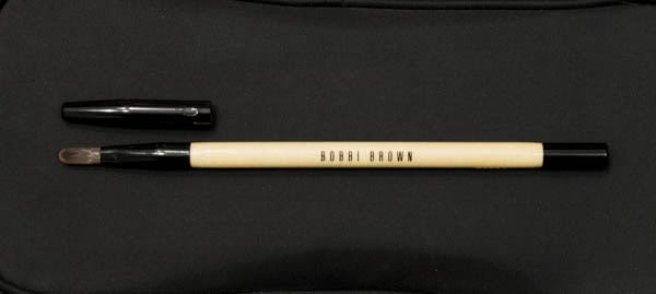 Культовые вещи вокруг нас: набор кистей Basic brush collection от Bobbi Brown