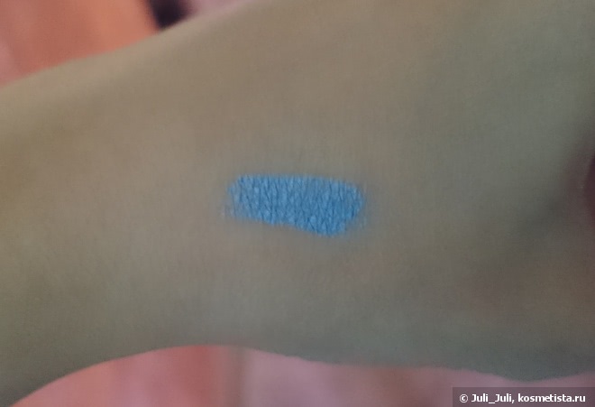 Такие синие и такие разные! Карандаши для глаз Gosh velvet touch eye liner: Fashionista и Ocean mist