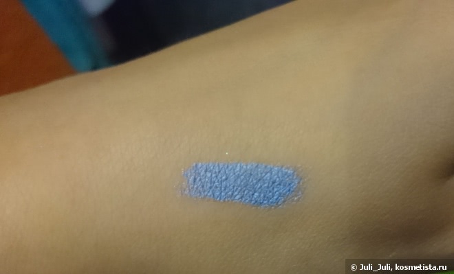 Такие синие и такие разные! Карандаши для глаз Gosh velvet touch eye liner: Fashionista и Ocean mist