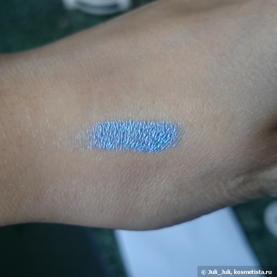 Такие синие и такие разные! Карандаши для глаз Gosh velvet touch eye liner: Fashionista и Ocean mist