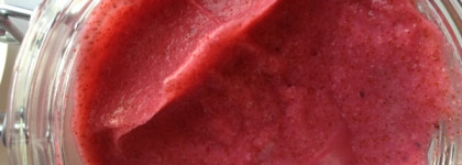 Эксфолиант для тела Лесная Земляника Yves Rocher