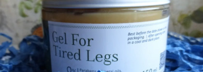 Летний уход за ножками с Alpstories: гель против усталости ног и соль для купания