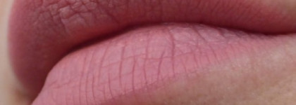 Essence Colour Boost Жидкая Помада Mad About Matte #02, 03, 05, 07