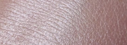 5 кремовых хайлайтеров для безупречного сияния кожи