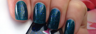 8 оттенков синего на ногтях