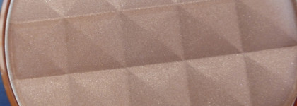 Лучший мерцающий бронзер в масс-маркете: Rimmel Radiance Brick 002 medium