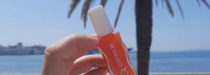 Апероль на губах: Catrice Summer Lips Lip Glaze 02 Orange Spritz