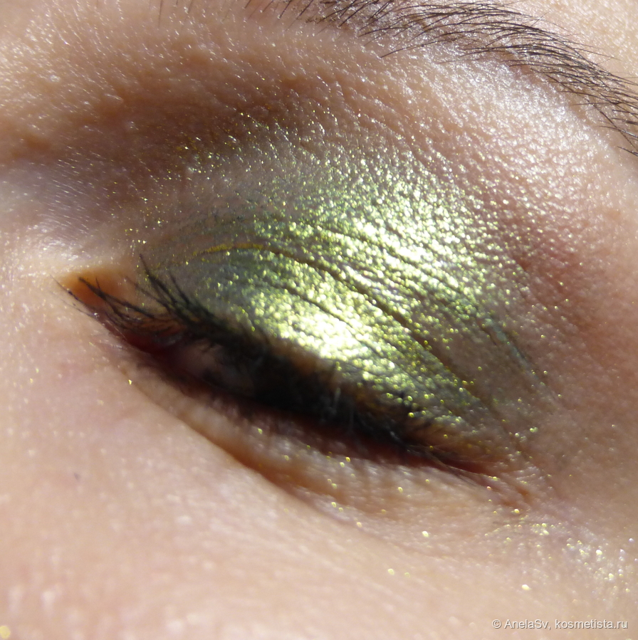 На солнце аж горит