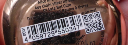 Essence Alice in Wonderland: Key Chain Sheer Lip Balm, Liquid Highlighter & Colour-Changing Lip Glow