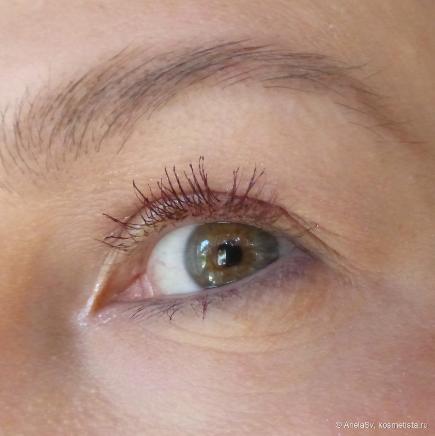 На солнце лучше виден цвет туши