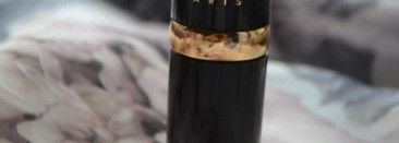 Эликсир Женственности с помадой Vivienne Sabo Charme de Vous 102