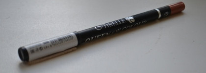 Очарована, околдована... карандашом для губ Ninelle Queen of Colour в оттенке 53