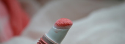 Моя кондитерская нежность с оттеночным бальзамом от Catrice 030 Cake Pop