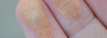 Высокое косметическое искусство с Kiko Milano Tuscan Sunshine Radiant Bronzer в оттенке 01 Sweet Honey