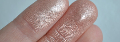 Мал золотник, да дорог... Хайлайтер Kiko Milano Dolce Diva Baked Highlighter в оттенке 02 Elegant Rose