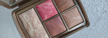 Роскошь в каждом нюансе? Hourglass Ambient Lighting Edit в оттенке Universe