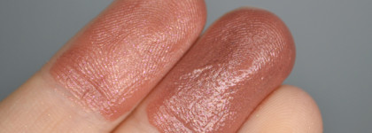 Запоздалая искра новогоднего настроения? Помада Kiko Milano A Holiday Fable Enchanting Lipstick в оттенке 01 Dazzling Nude