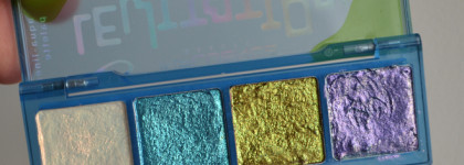 Прощай, гравитация! Палетка акваподводок и блеск для губ в оттенке 01 Skyglow из лимитированной коллекции Effect Levitation от Influence Beauty