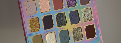 Шкатулка с драгоценностями: палетка теней Jewels&Gem Palette от Oden's Eye