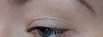 Тени для век Essence the velvets eyeshadow в оттенках #03 smooth caramel & #05 taupe secret