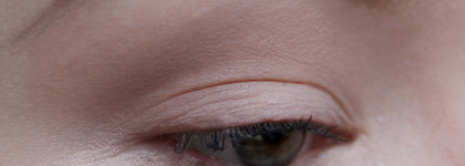 Essence contouring eyeshadow set в оттенках #01 & #02