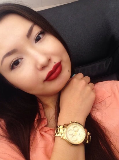 Бюджетные отличники Pupa true lips lip pensil в оттенках 27, 4, 10