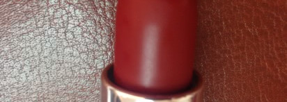 Губы алые-алые. Карандаш Inglot Soft precision lipliner в оттенке 58, помада Isadora perfect matt lipstick в оттенке 05