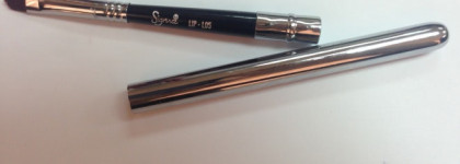 Спецназ для идеального контура губ