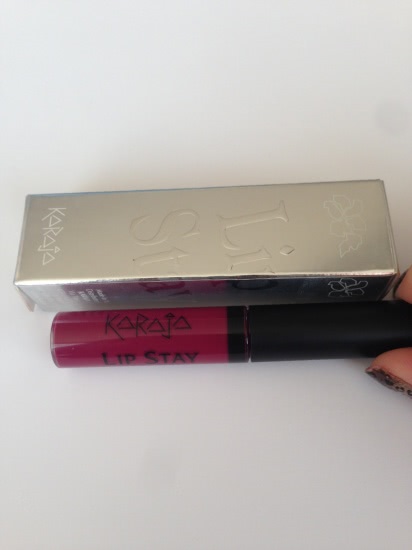 Кому вишенки? Матовая помада Karaja Lip Stay Soft Mat Velvety lipcream в оттенке 5