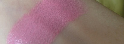 Помада YSL Rouge Volupte Silky Sensual Radiant Lipstick SPF 15 в оттенке 7 Lingerie Pink