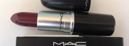 Дивная помада MAC Matte Lipstick в оттенке Diva