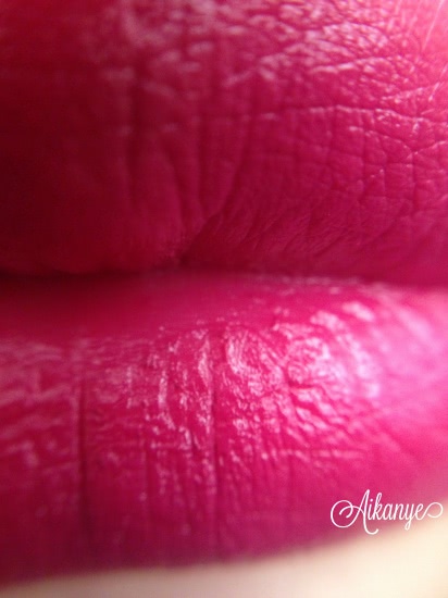 Карандаш-помады E.l.f. (elf) Matte lip color в оттенках tea rose, berry sorbet