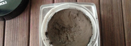 Два продукта для бровей от NYX