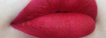 Прекрасный алый Cailyn Pure lust extreme matte tint + velvet в оттенке 37 notable