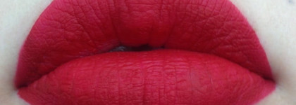 Прекрасный алый Cailyn Pure lust extreme matte tint + velvet в оттенке 37 notable