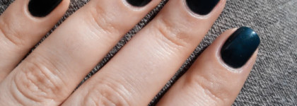 Dior Vernis Couture Colour Gel Shine and Long Wear Nail Lacquer, Now #800