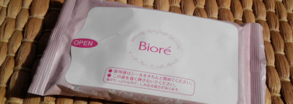 Салфетки для снятия макияжа Biore